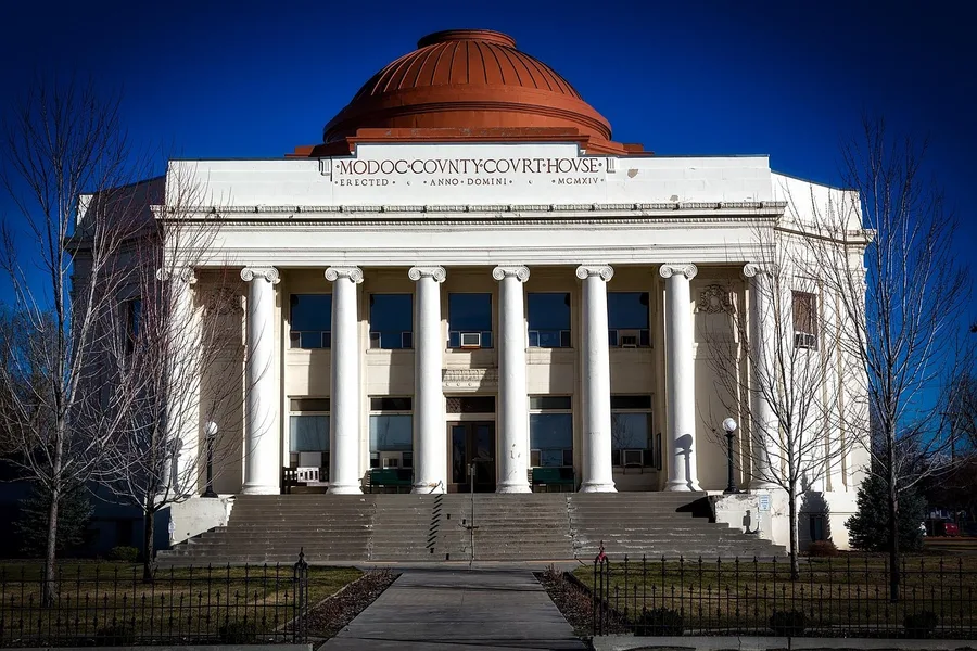 modoc county, california, courthouse, old, architecture, building, landmark, historic, law, justice, judicial, towns, dome, columns, colonnade, steps, front, entrance, hdr, courthouse, courthouse, courthouse, courthouse, courthouse