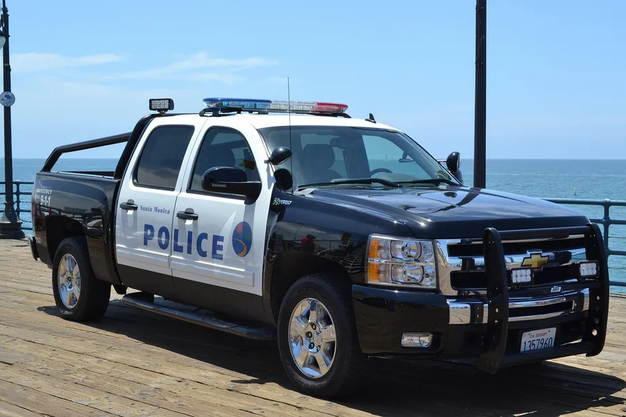 usa, santa monica, los angeles, pier, web, california, automobile, police, police car, sea, black, white, vacations, pocile, policecar, heaven, summer, vacation, security, law, nature, order, ocean