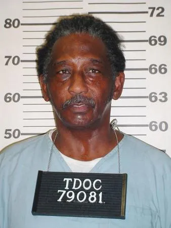 Registry photo of Robert Calvin McWhorter