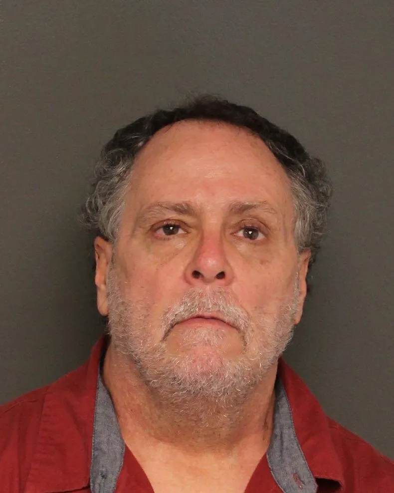 Registry photo of Mendell Roland Nichols