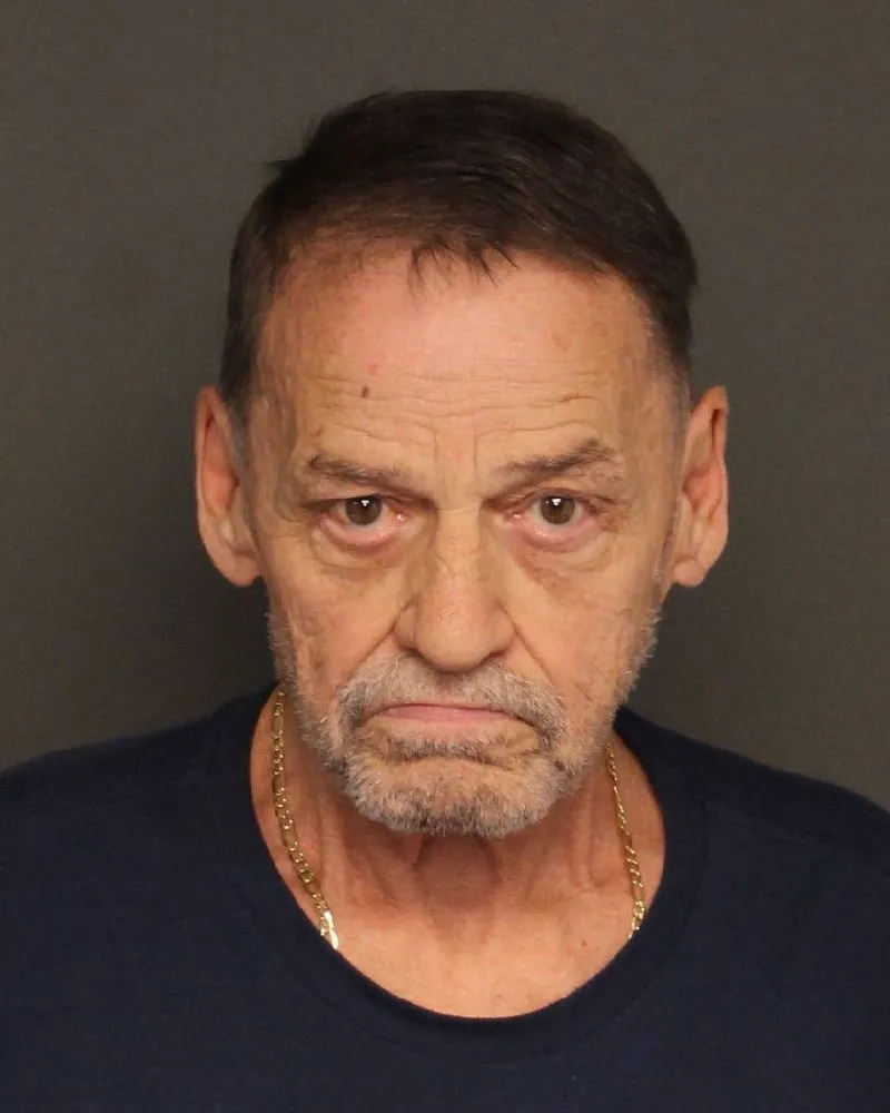 Registry photo of Cecil Wayne Parks