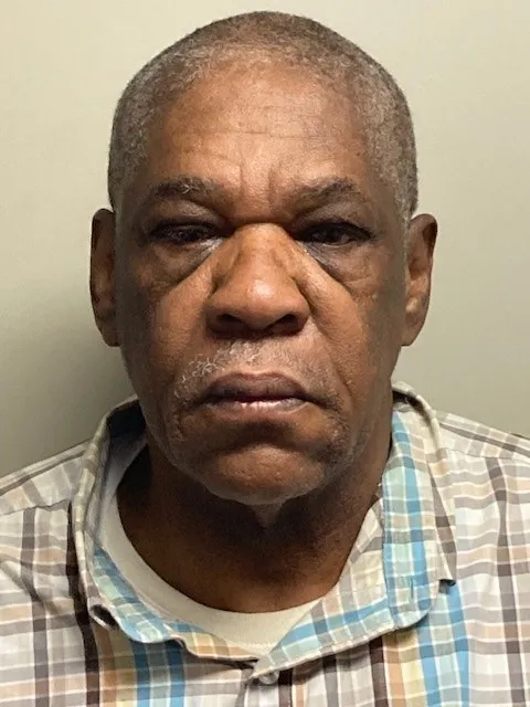 Registry photo of Emmett Lee Wallace