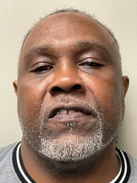 Registry photo of Johnny L Shields