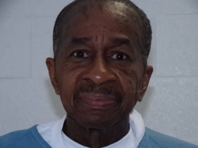 Registry photo of Gary Wayne Garrett