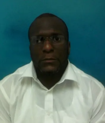 Registry photo of Vernon Bernard Hall