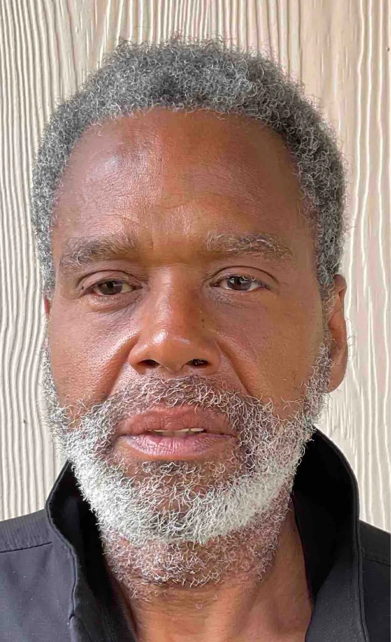 Registry photo of Bobby Hughlett