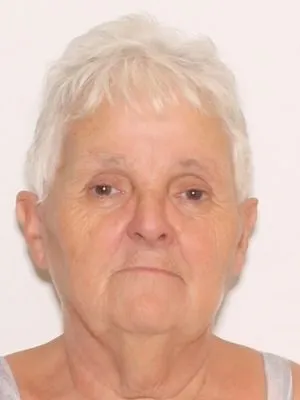 Registry photo of Nola Mae Carmley