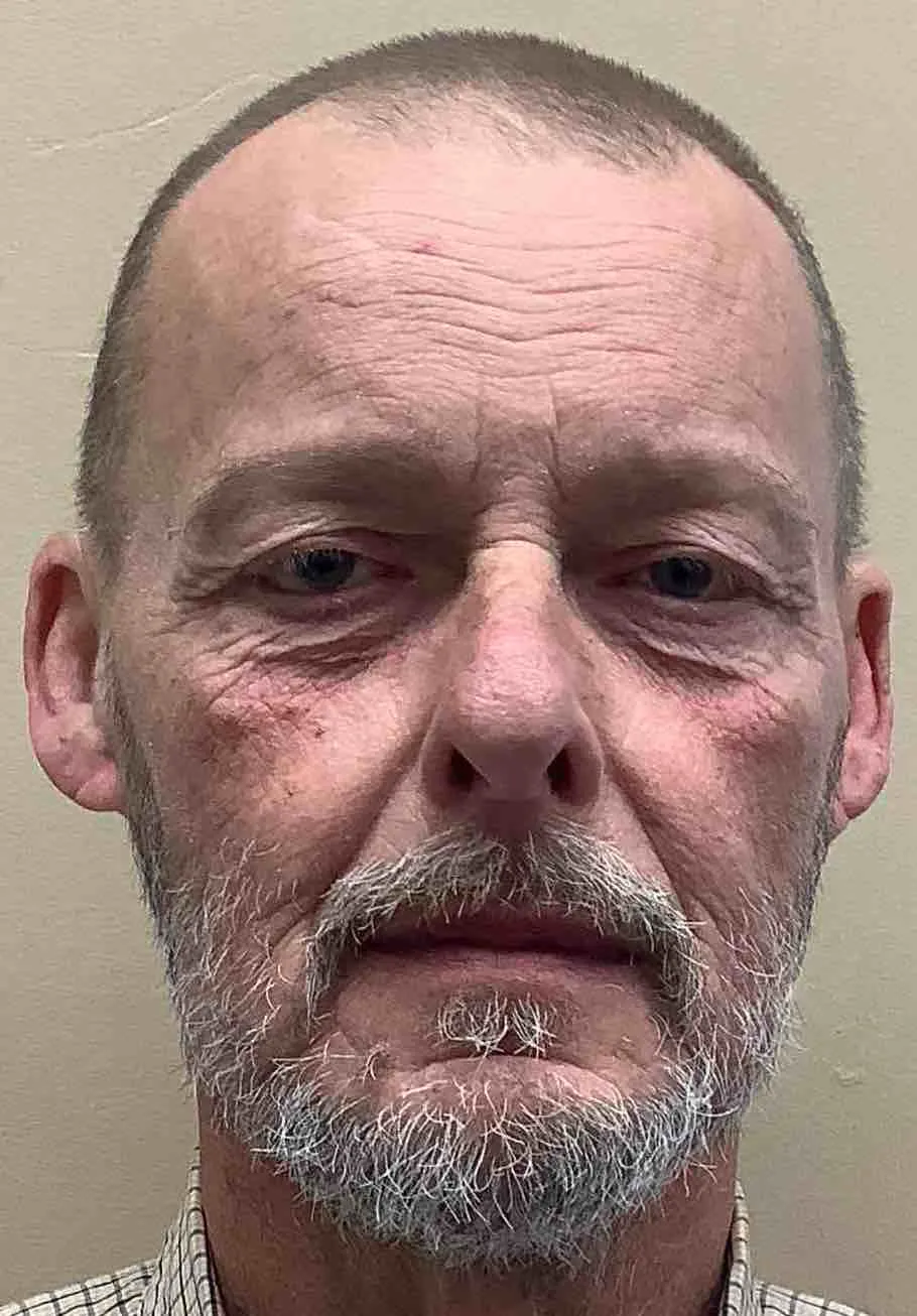 Registry photo of Thomas William Holt