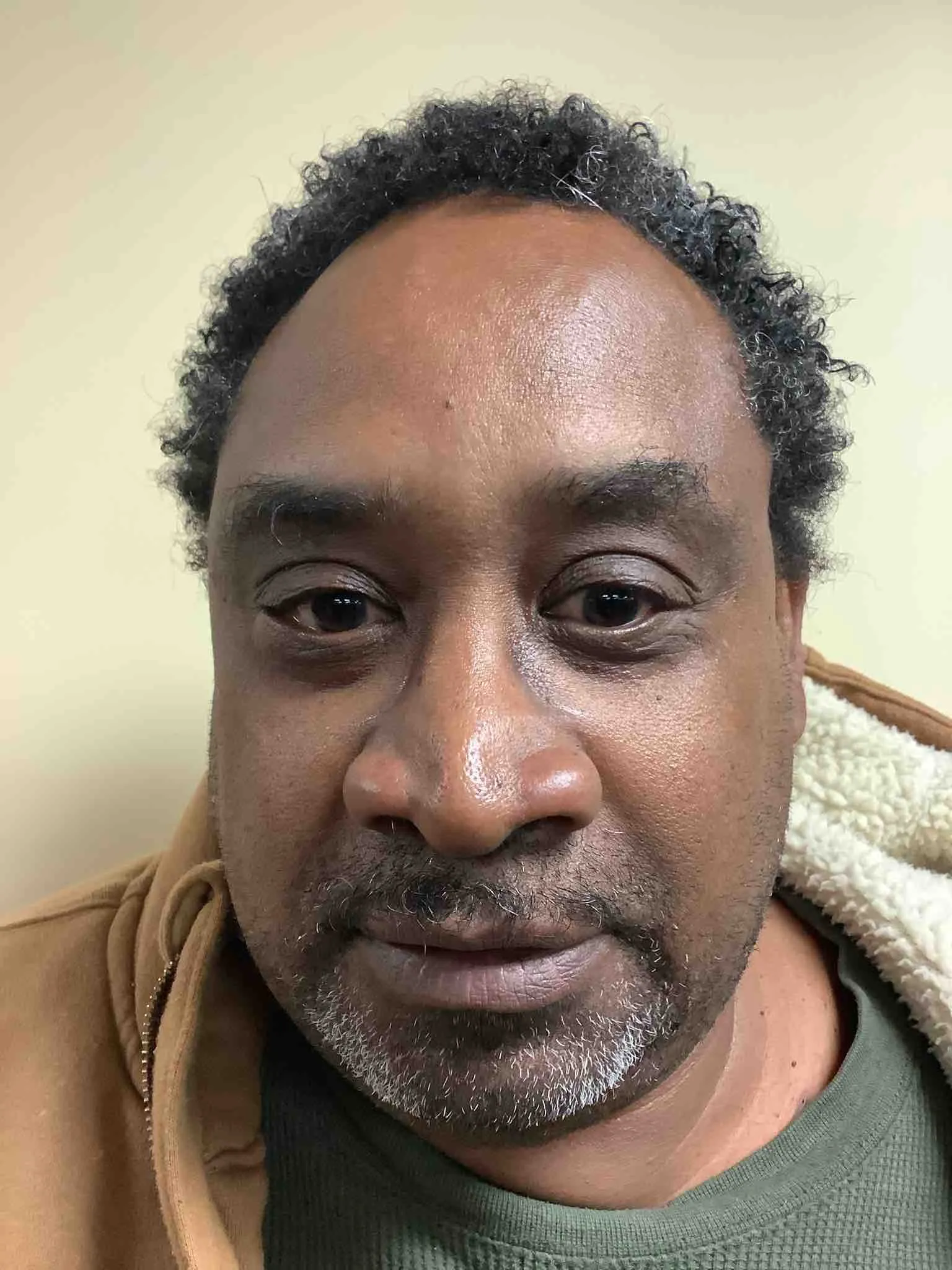 Registry photo of Clifford Winton