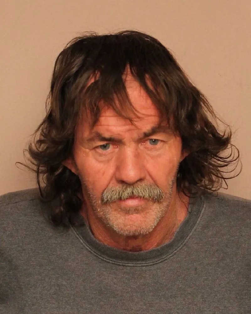 Registry photo of Charlie Benton Davidson