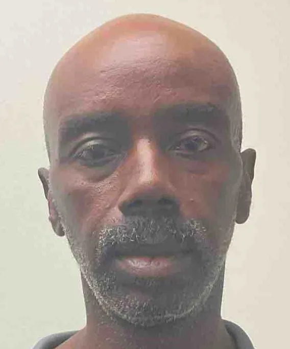 Registry photo of Raymond Everett Martin