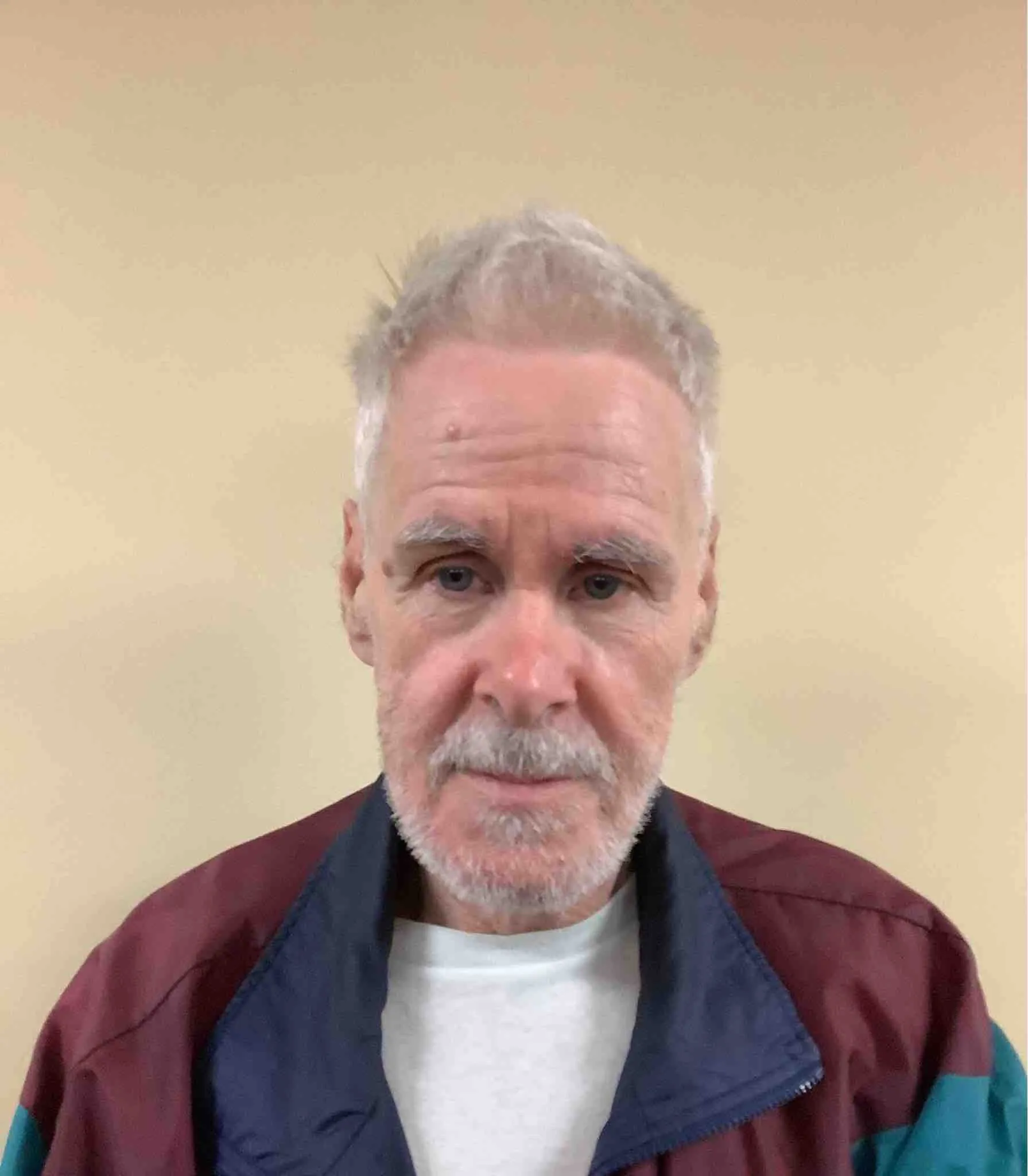 Registry photo of Floyd Pete Lynch