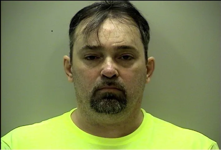 Registry photo of Michael Renard Jones