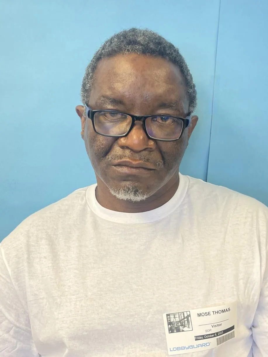 Registry photo of Mose Thomas