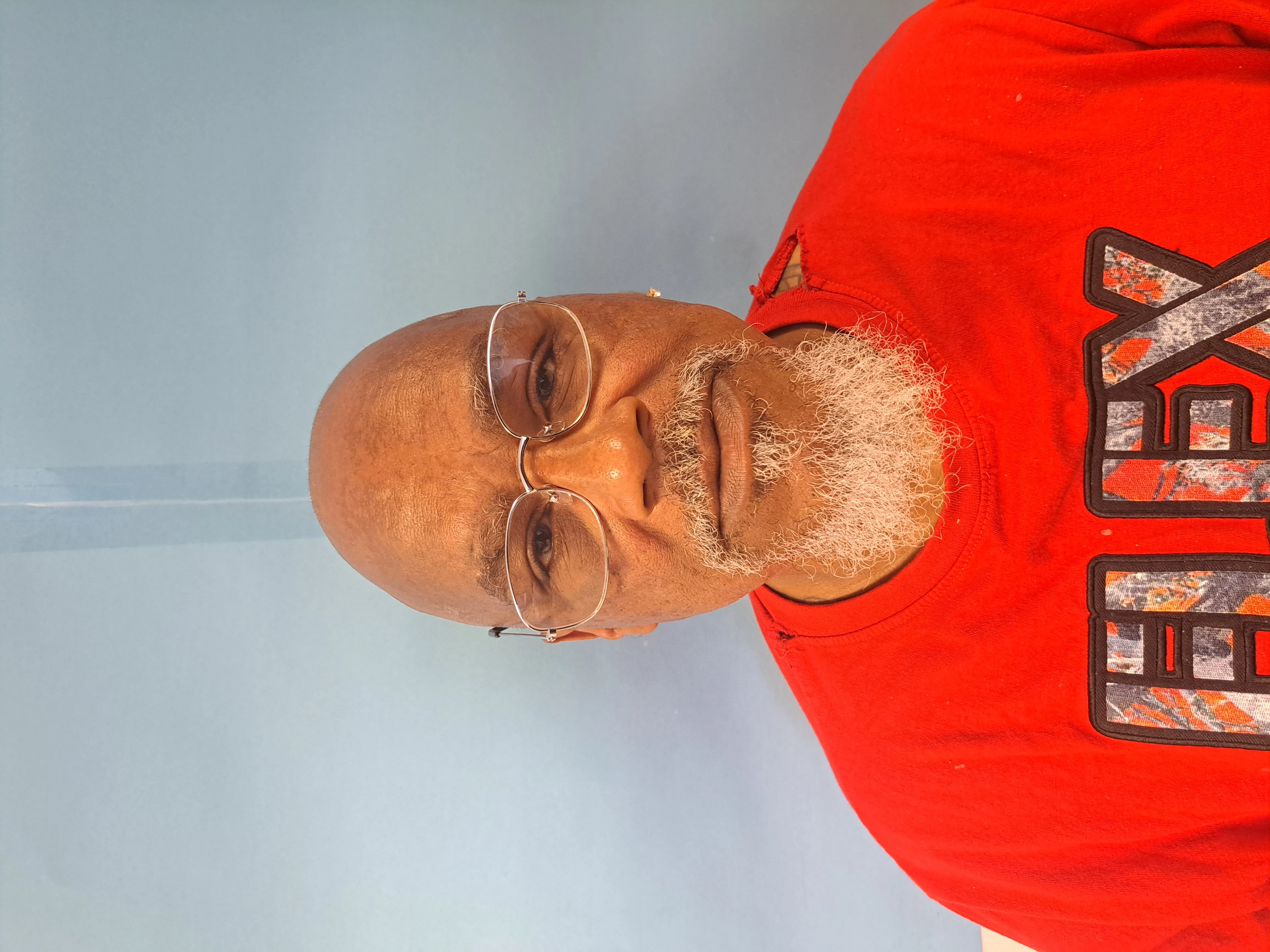 Registry photo of Antonio Willis