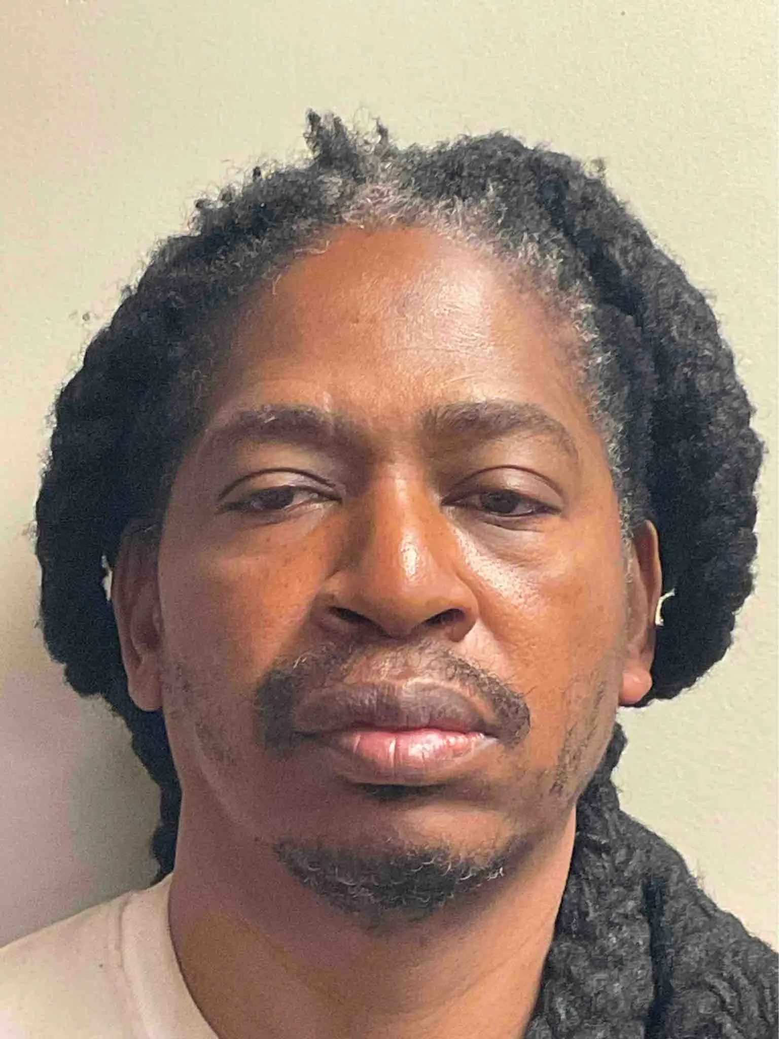 Registry photo of Andrew Thomas