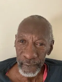 Registry photo of Carlton Davis Carter