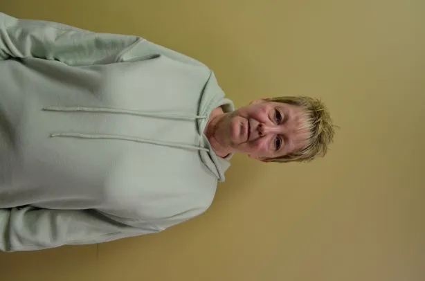 Registry photo of Rhonda L Dewitt