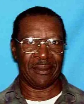 Registry photo of L Morris V