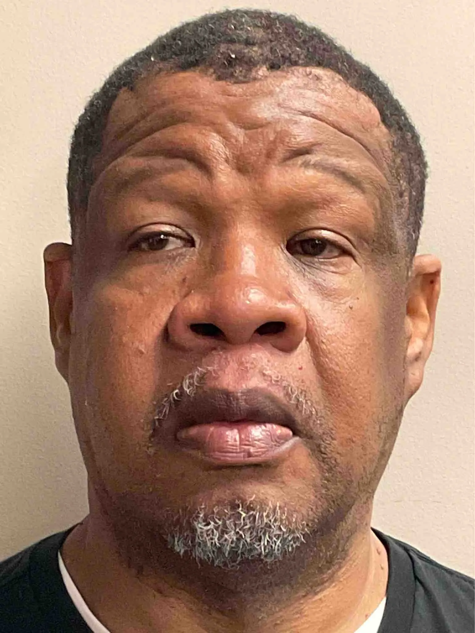 Registry photo of Eddie Columbus Warner