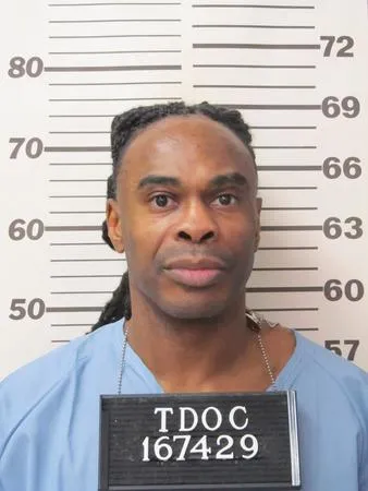 Registry photo of Bernard Richmond