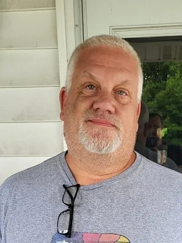 Registry photo of Earnest Taylor Buck