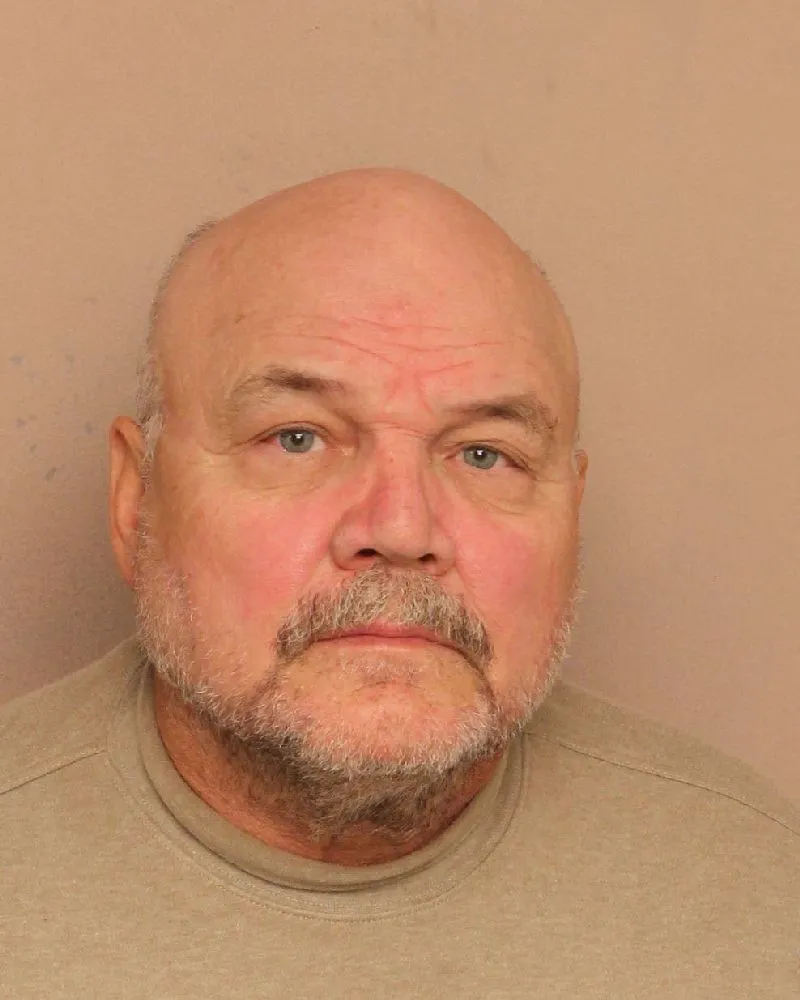 Registry photo of Anthony Wayne Warden