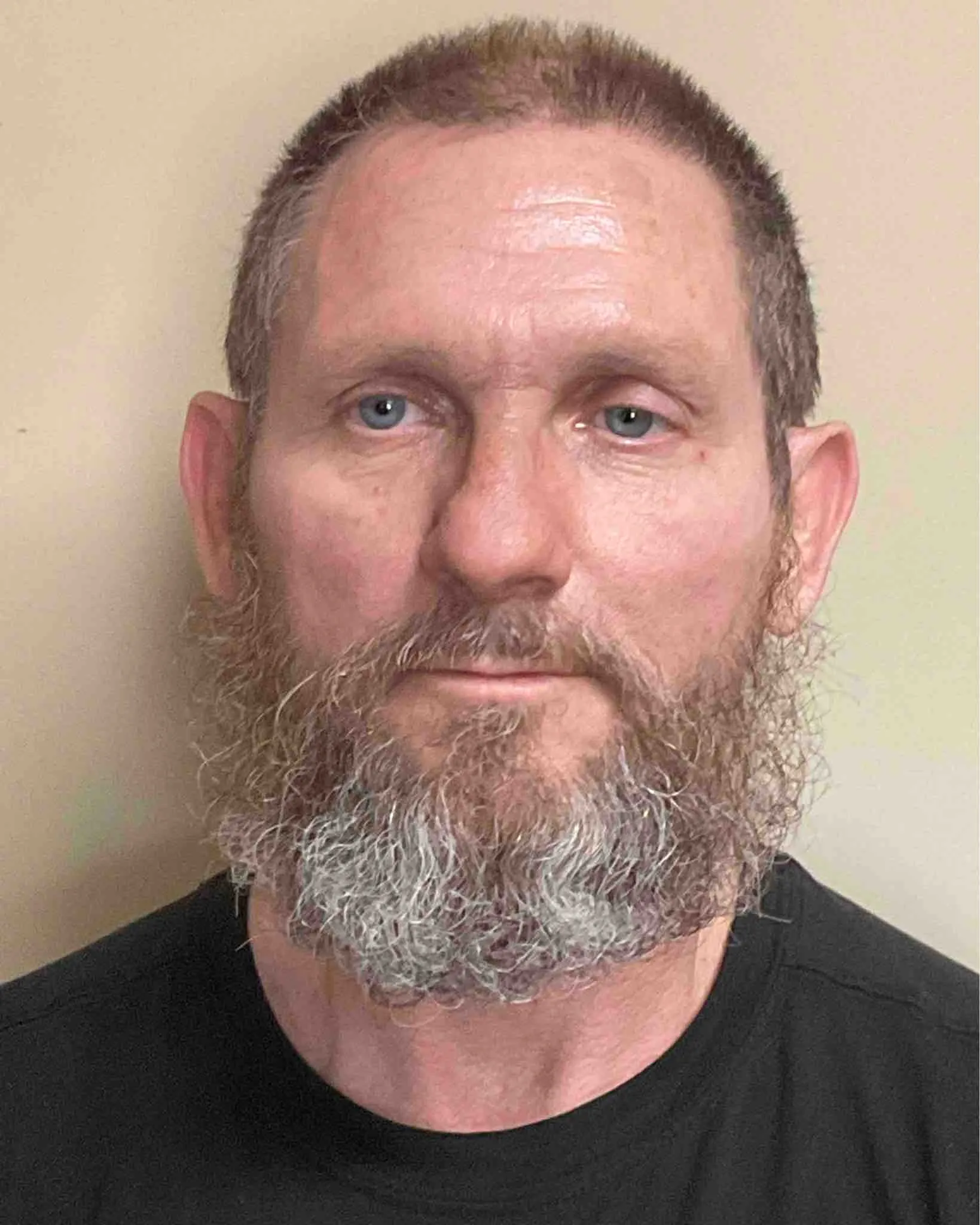 Registry photo of Isaac Milholen