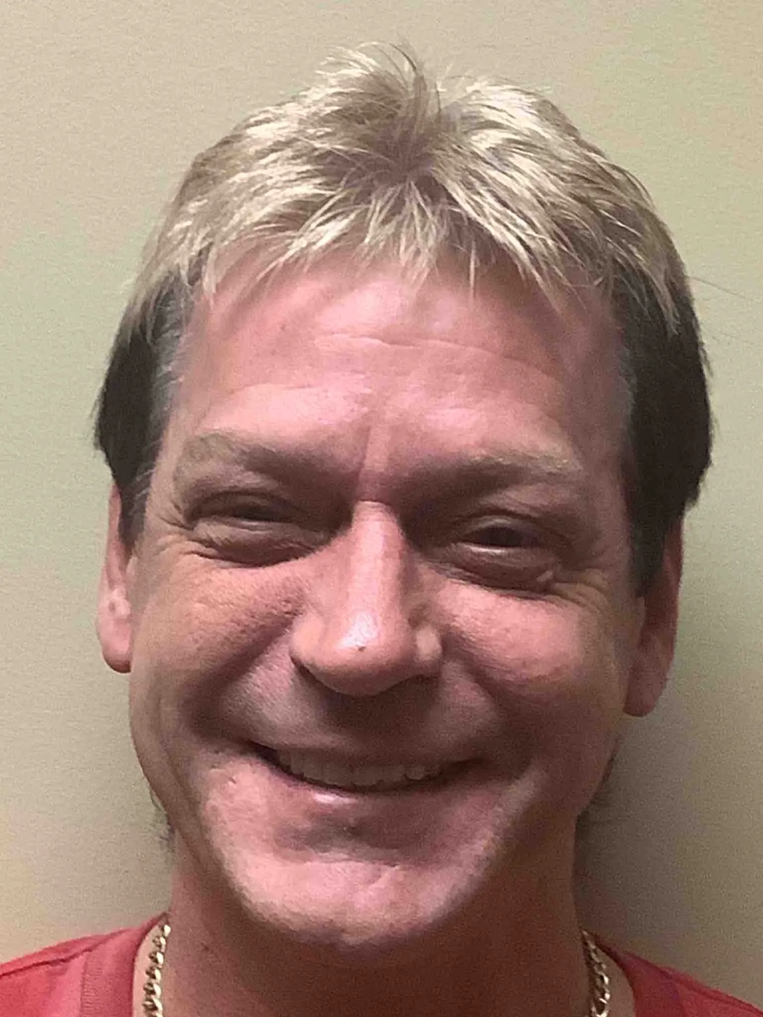 Registry photo of Claude Junior Massey