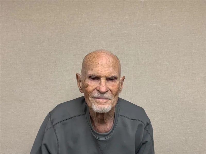 Registry photo of Claude Alvin Weingand