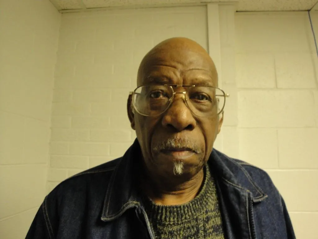 Registry photo of James William Petties