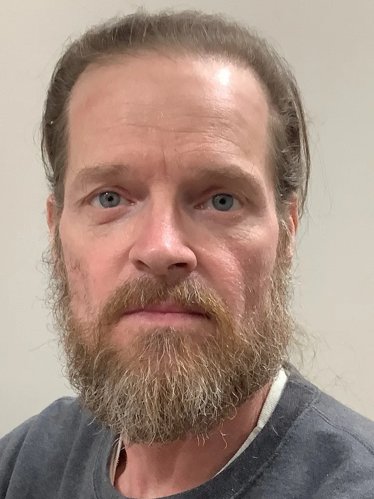 Registry photo of Chad Crabtree