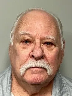 Registry photo of Michael Douglas Hughes