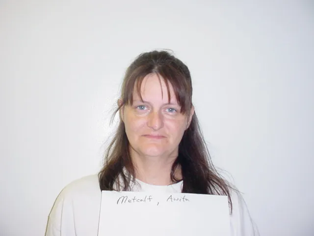 Registry photo of Anita Metcalf
