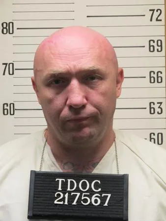 Registry photo of Marion Andrew Moore