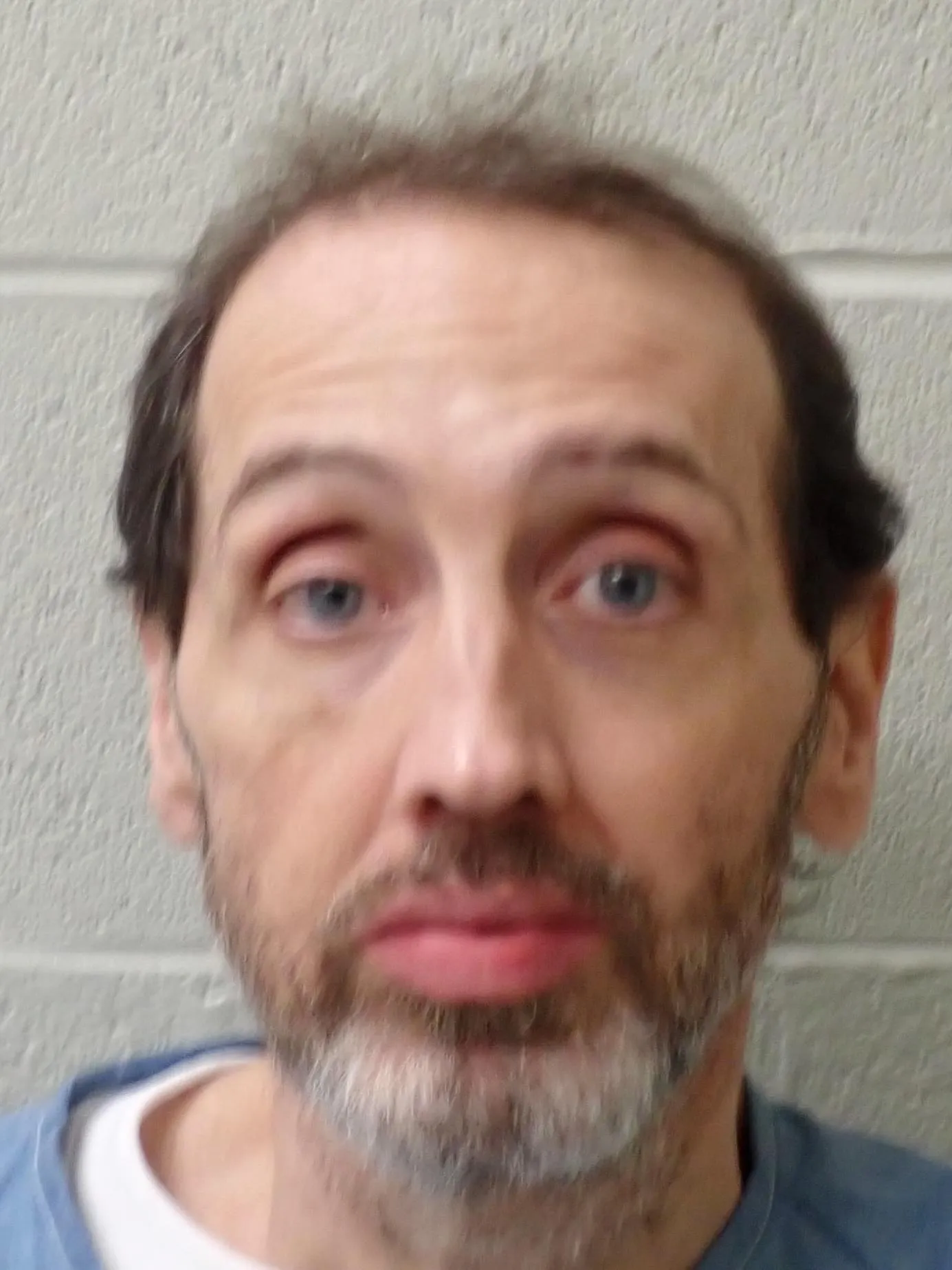 Registry photo of Chad A Benfield