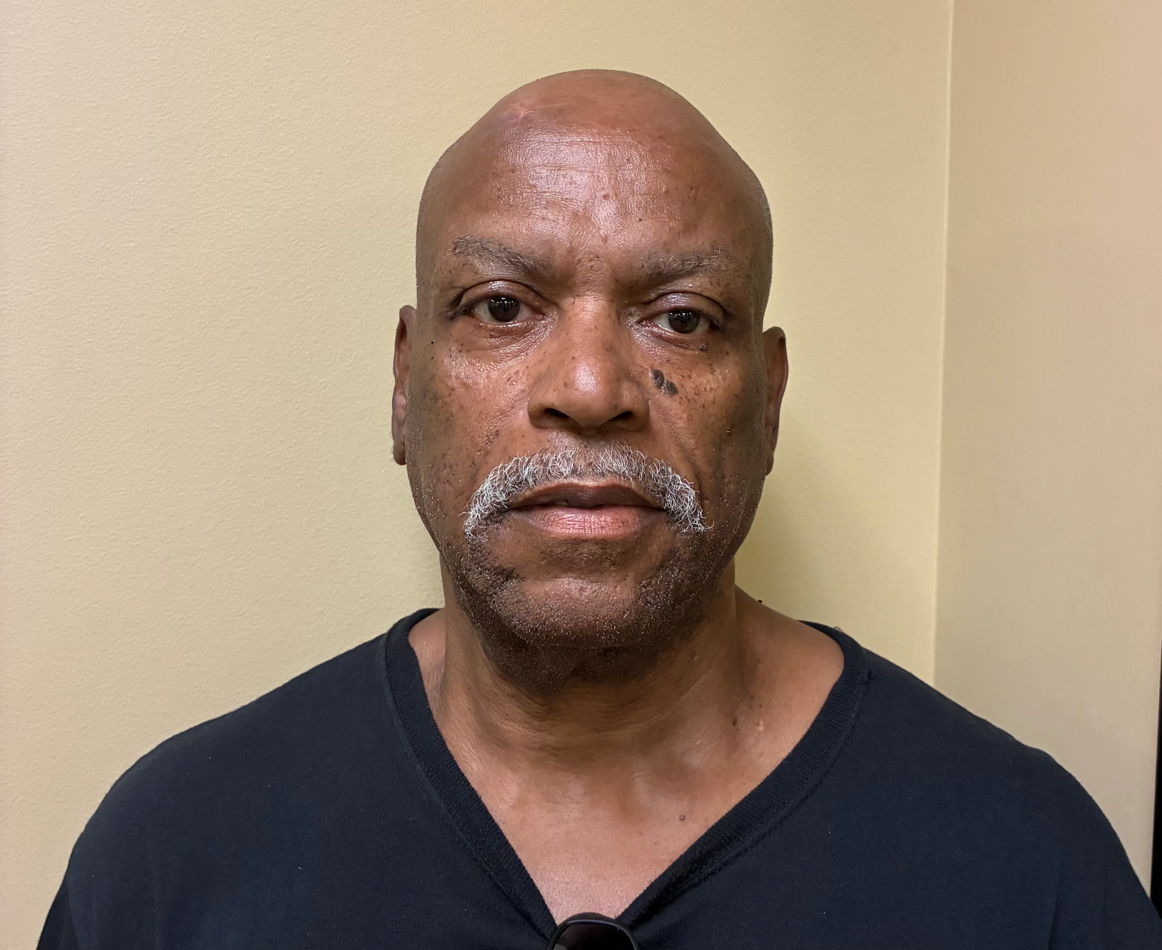 Registry photo of Dewayne Foster