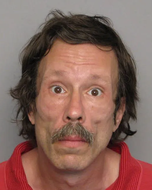 Registry photo of Gordon Felix Cox