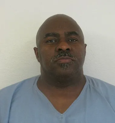 Registry photo of Robert Myles Hunter