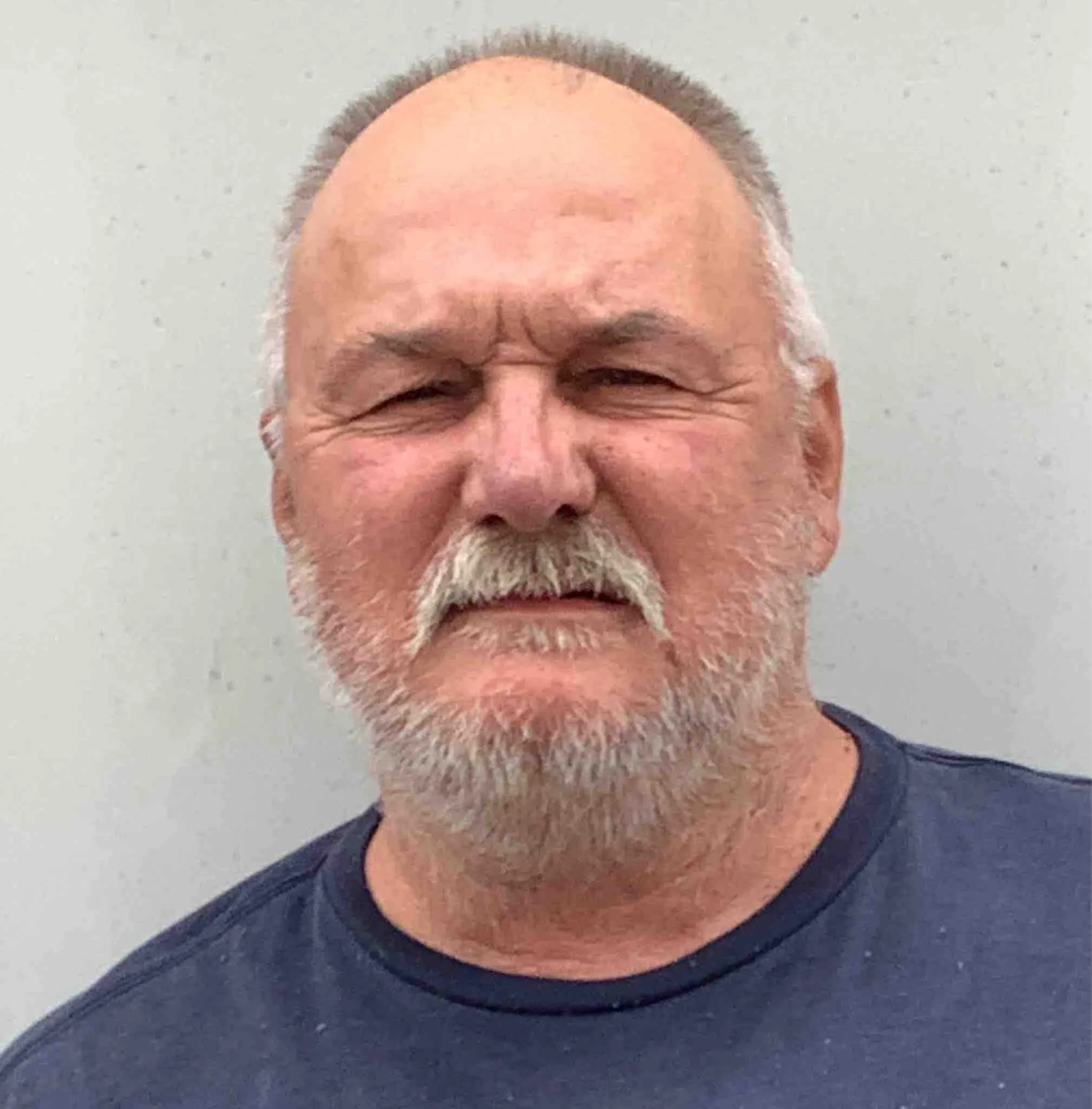 Registry photo of Dennis Michael Johnson