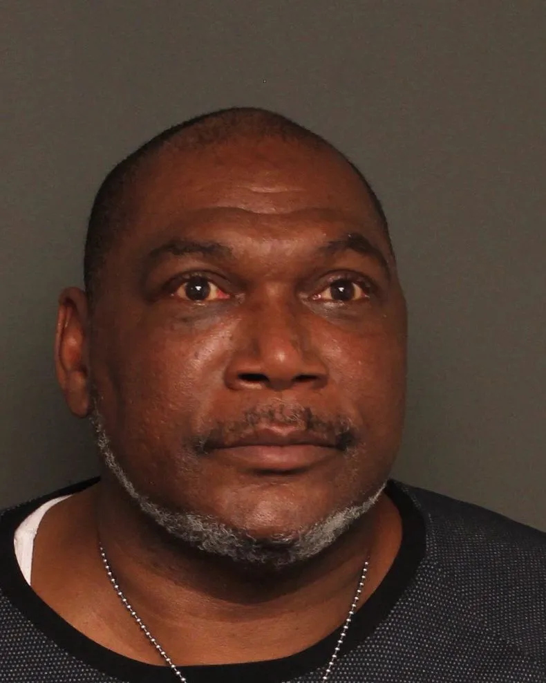 Registry photo of Clayton Anthony Thompson , Clayton A Thompson , Clayton Anthony Thompsp0n , Clayton Anthony Thompson