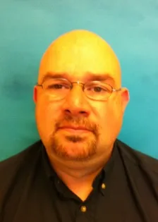 Registry photo of Bobby Ashmore