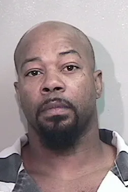 Registry photo of Derrick Todd Howell