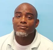 Registry photo of Kevin Darnell States