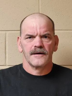 Registry photo of Robert Louis Jr Hall