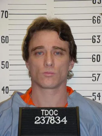 Registry photo of Robert Lewis Manley