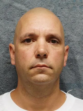 Registry photo of Jeffrey Jay Robertson