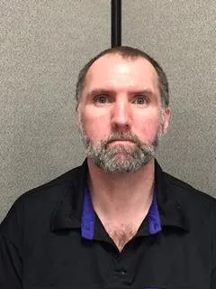 Registry photo of Robert Isbell