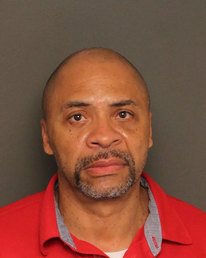 Registry photo of Charles Darnell Davis