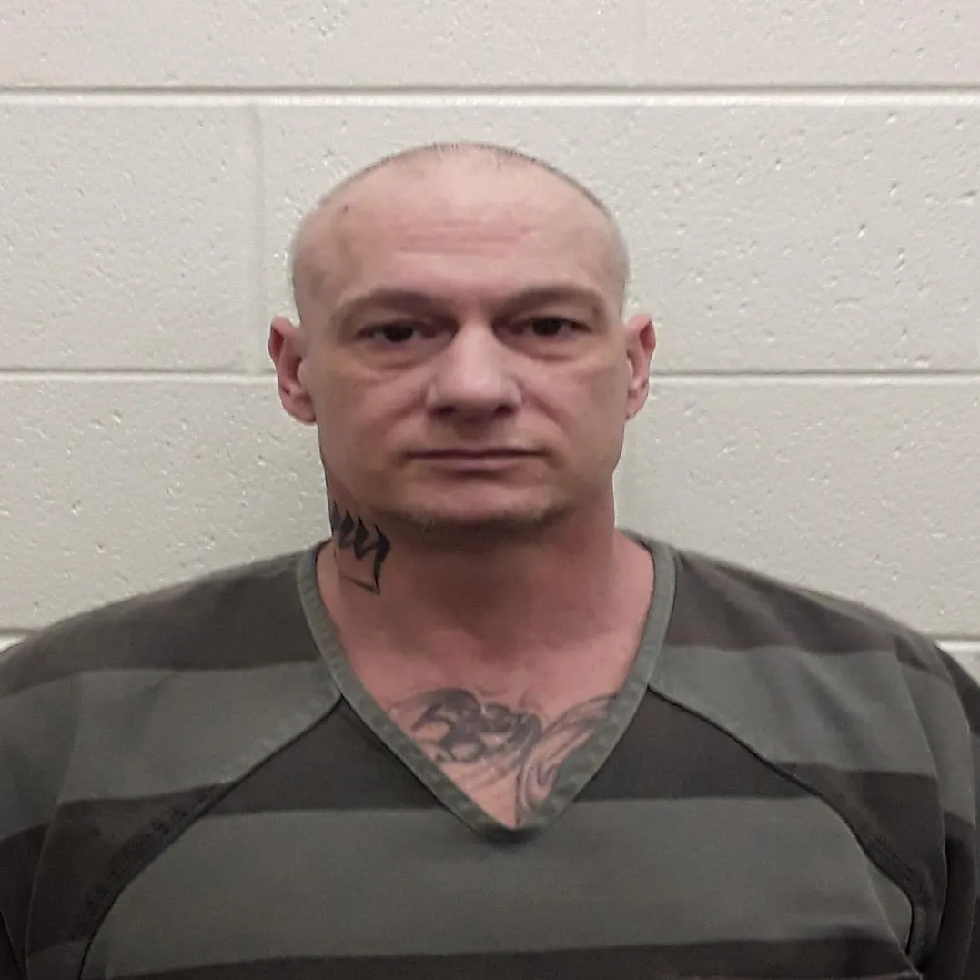 Registry photo of Marlo Eugene Davis